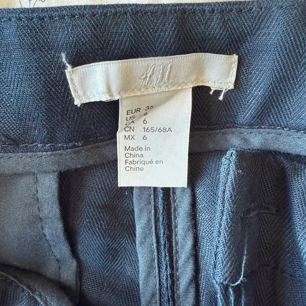 H&M chic dark